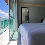 Casa A Beira-Mar, Com Spa E Vista Deslumbrante No Ribeirao Da Ilha Em Florianopolis