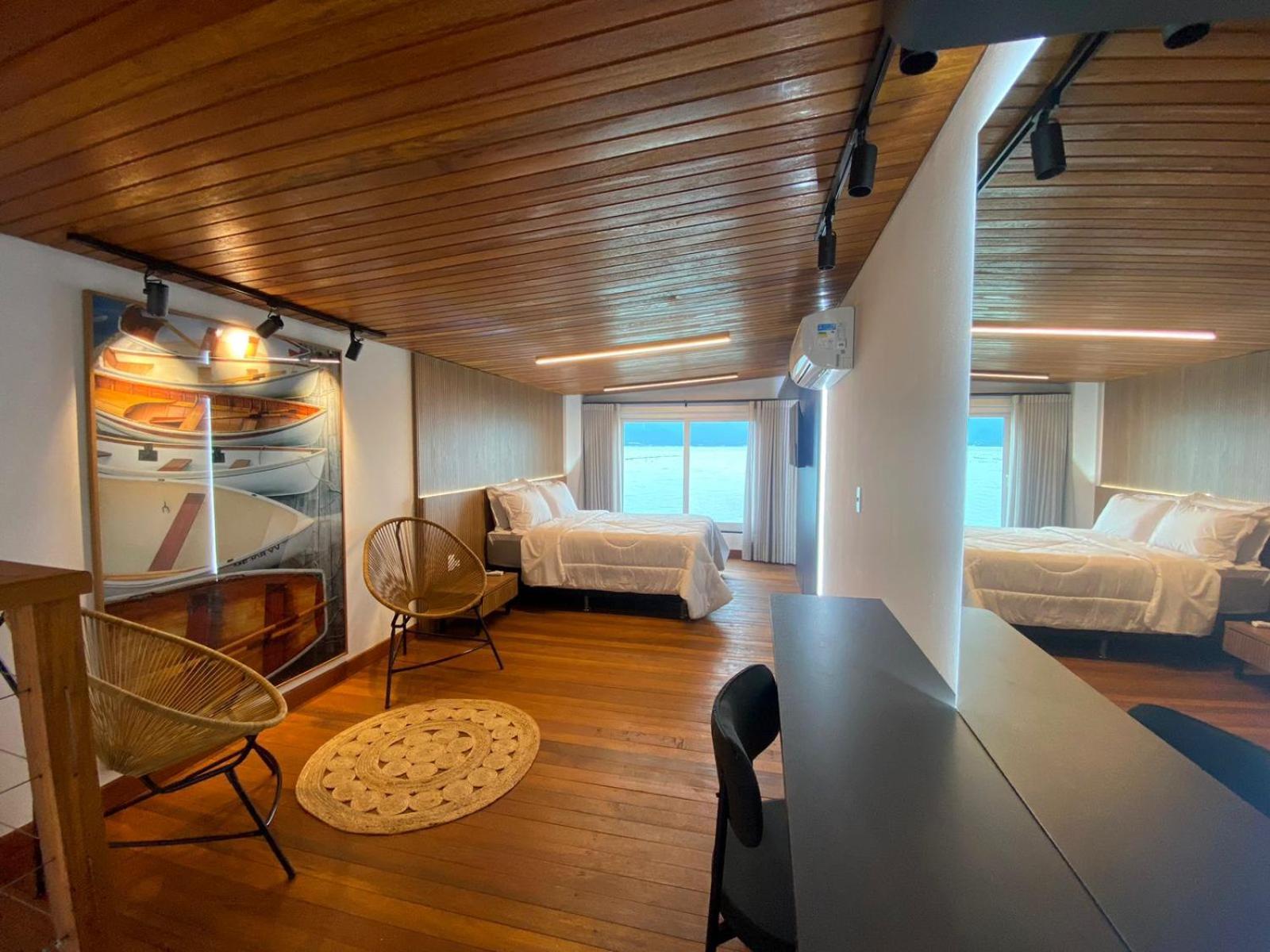 Casa de férias Casa A Beira-mar, Com E Vista Deslumbrante No Ribeirao Da Ilha Em *